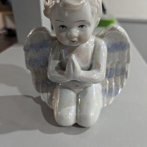 Iridescent Baby Angel Cherub Kneeling Figurine Porcelain Ceramic Angel
